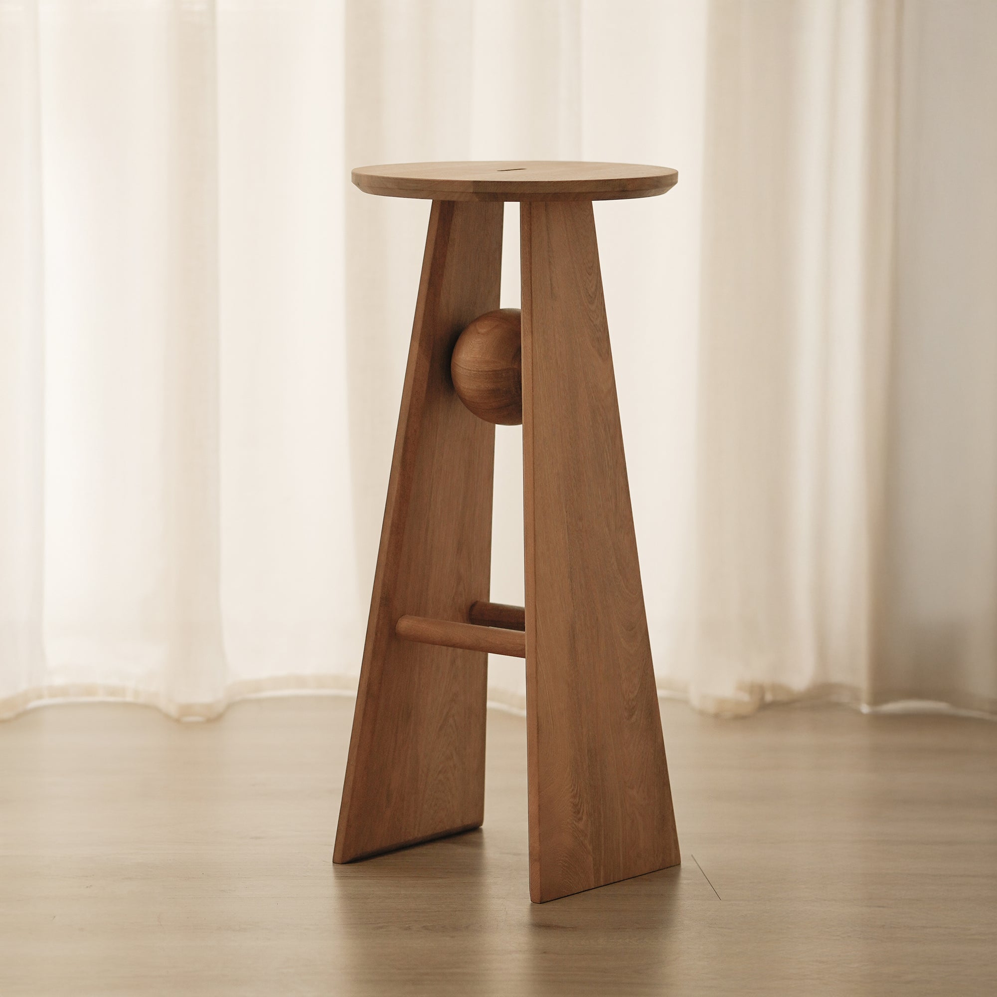Basurto Bar Stool 01