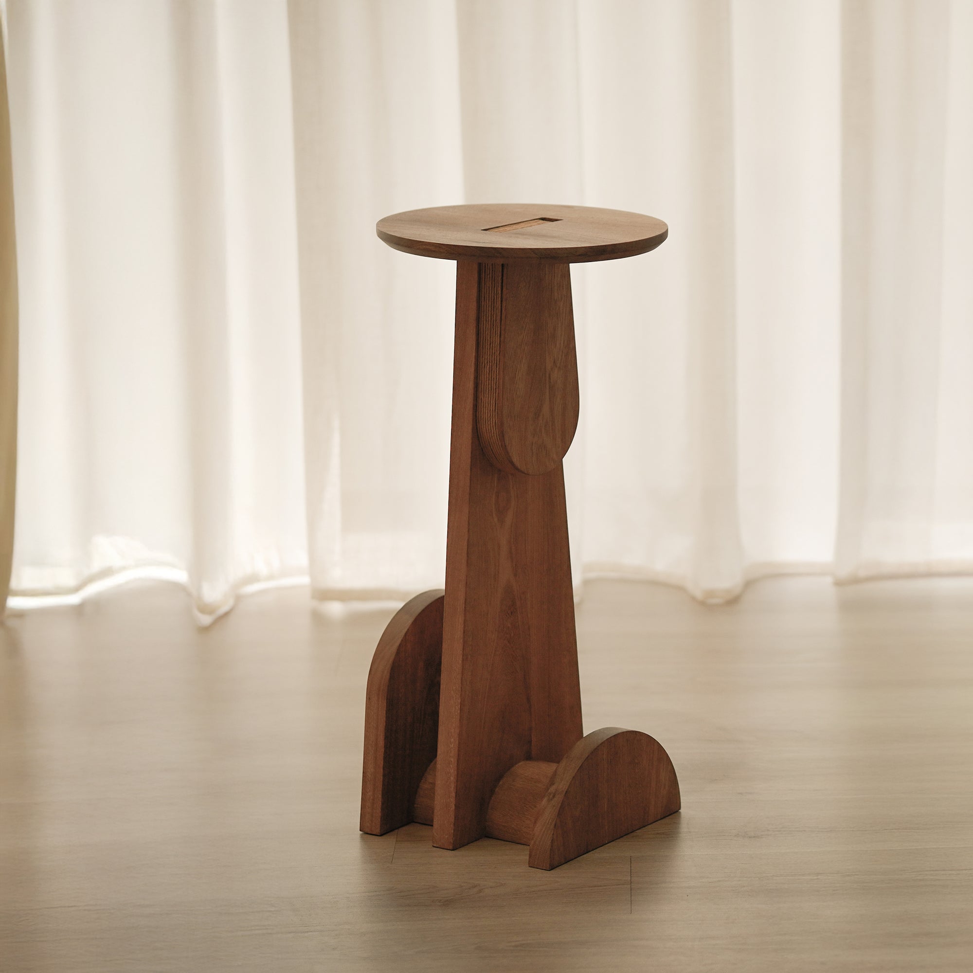 Basurto Bar Stool 03