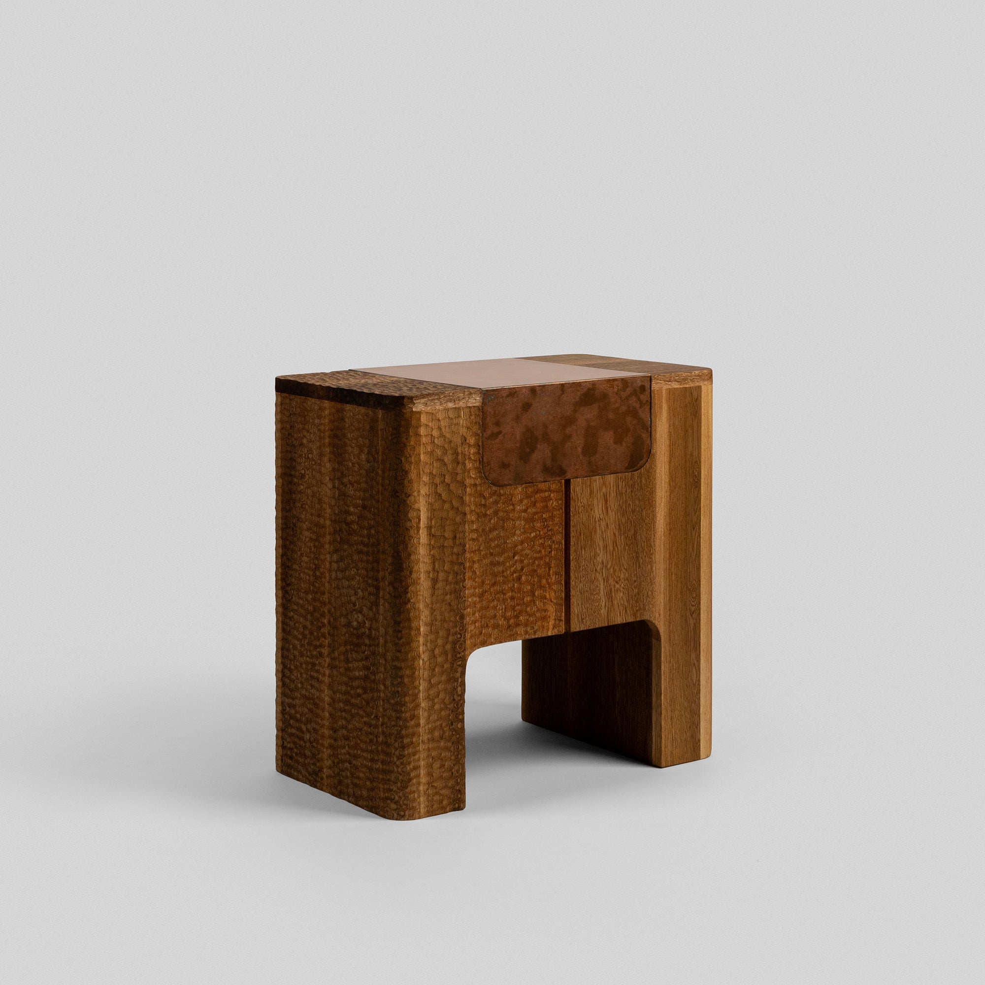 Massa Side Table