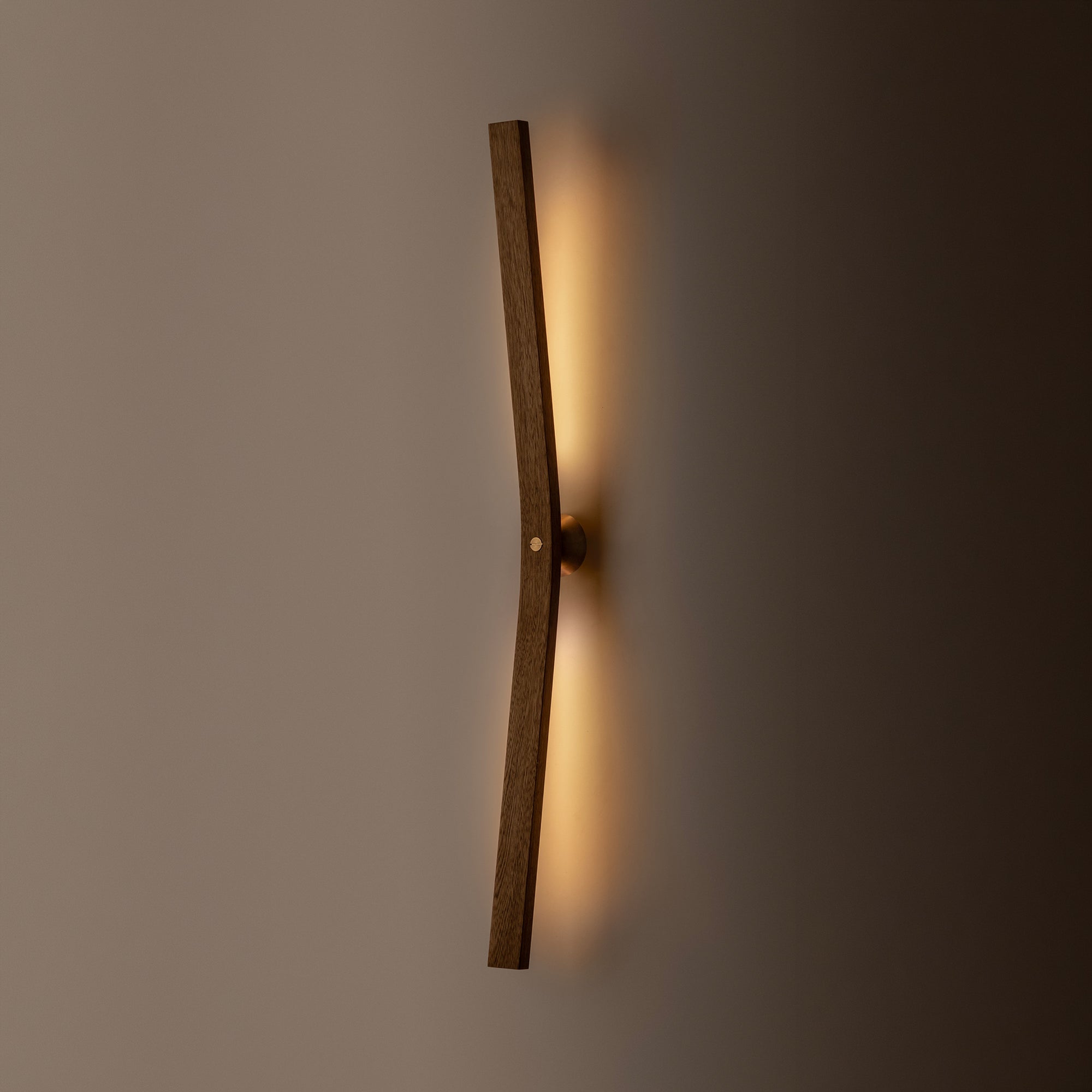 Pliegue Sconce